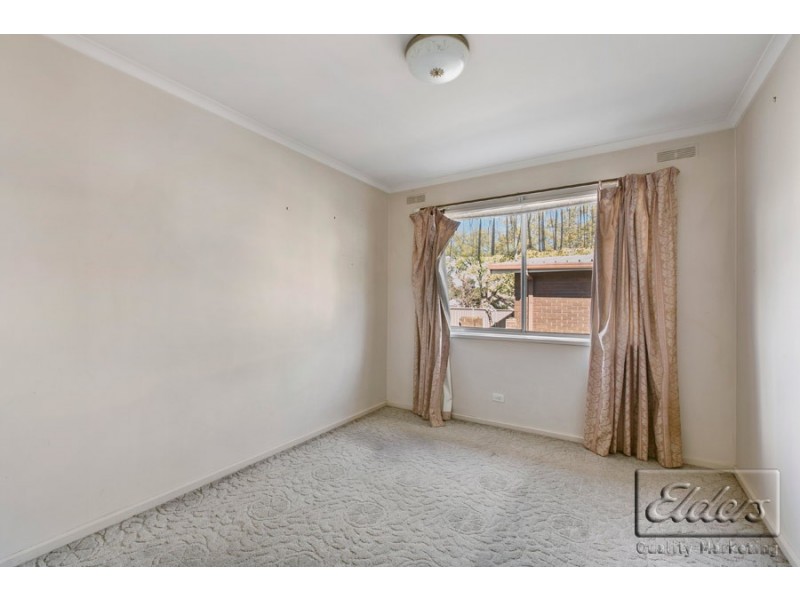 2/9 Sternberg Street, Kennington VIC 3550