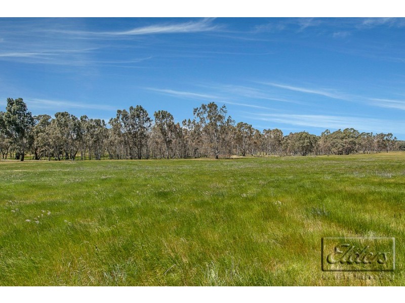 33 Mills Road, Strathfieldsaye VIC 3551