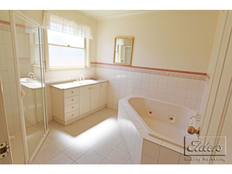 489 Napier Street, White Hills VIC 3550