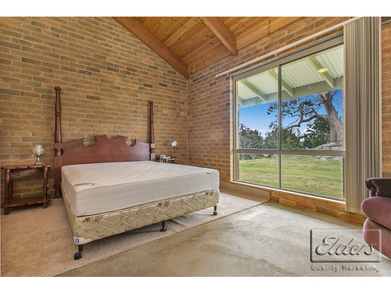 235 Tooborac – Baynton Road, Tooborac VIC 3522