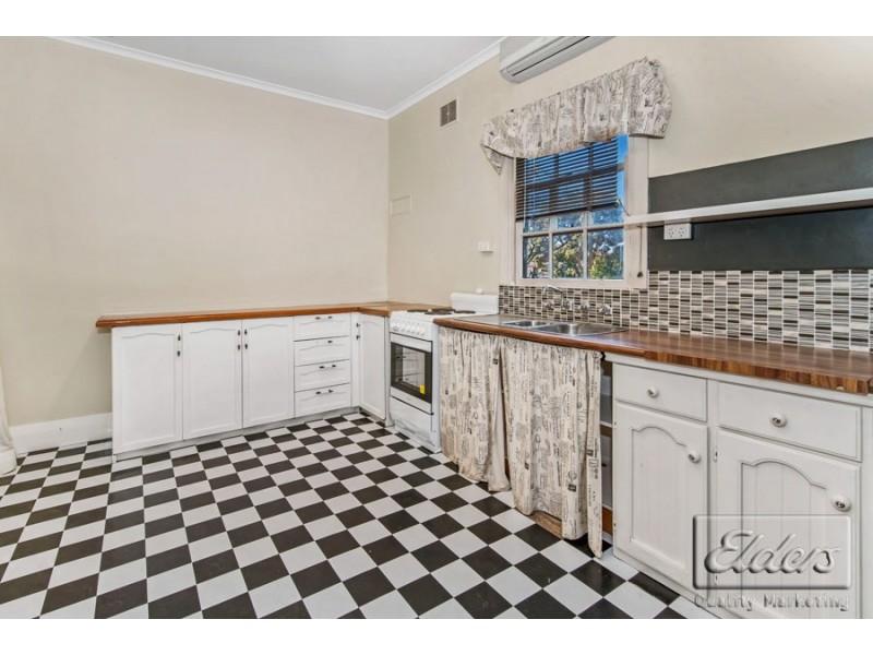 21 Mack Street, Dingee VIC 3571