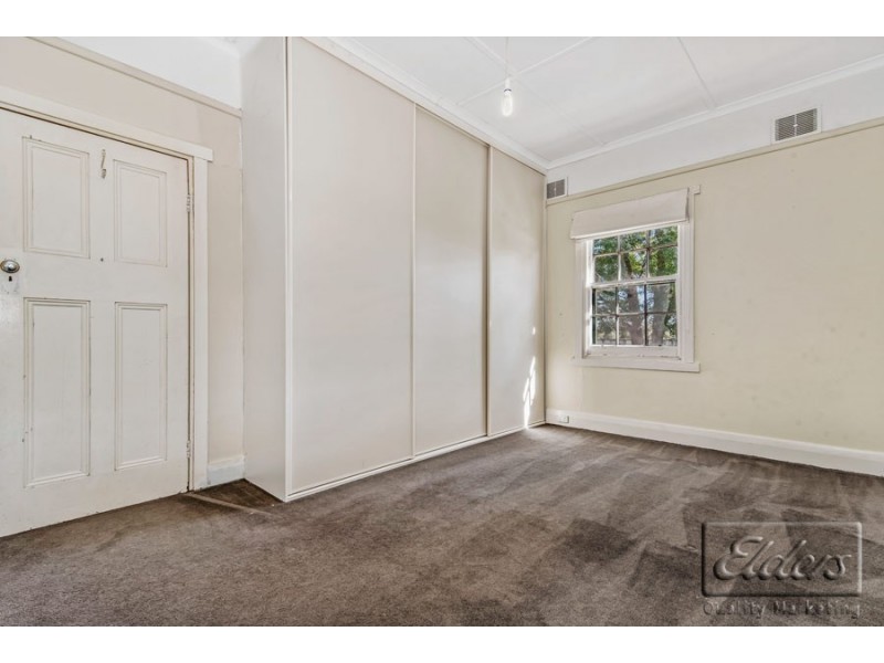 21 Mack Street, Dingee VIC 3571