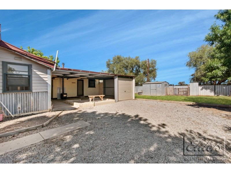 21 Mack Street, Dingee VIC 3571