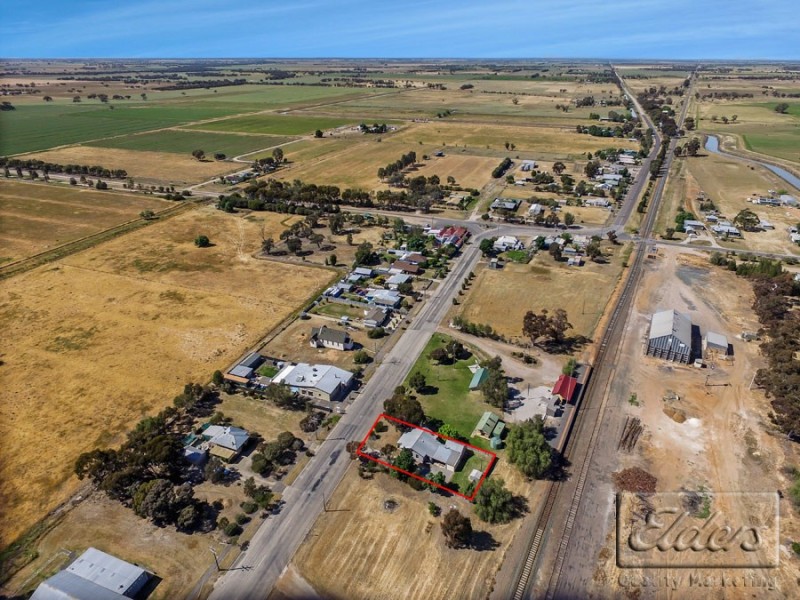 21 Mack Street, Dingee VIC 3571