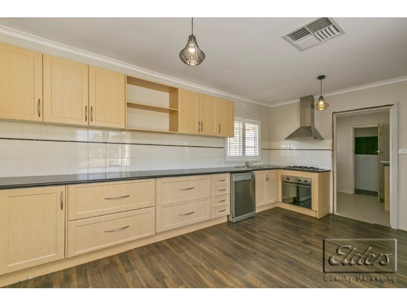 29 Alder Street, Kangaroo Flat VIC 3555
