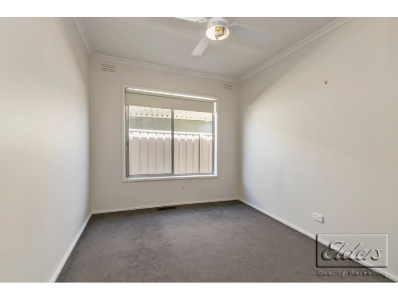 29 Alder Street, Kangaroo Flat VIC 3555