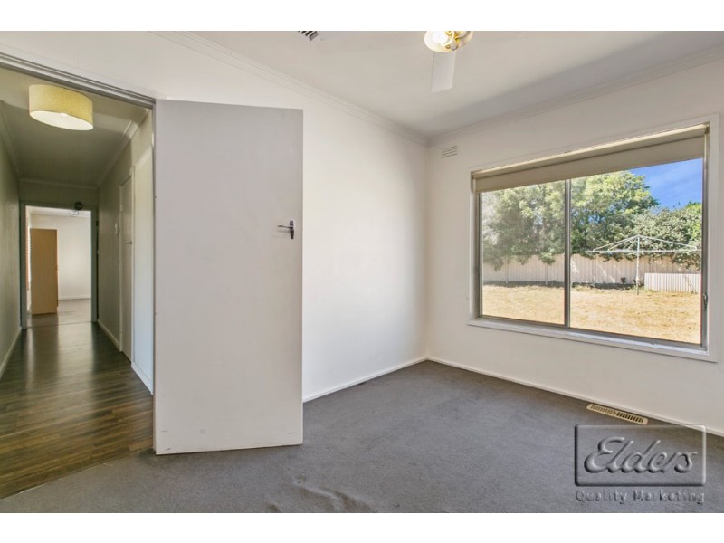 29 Alder Street, Kangaroo Flat VIC 3555
