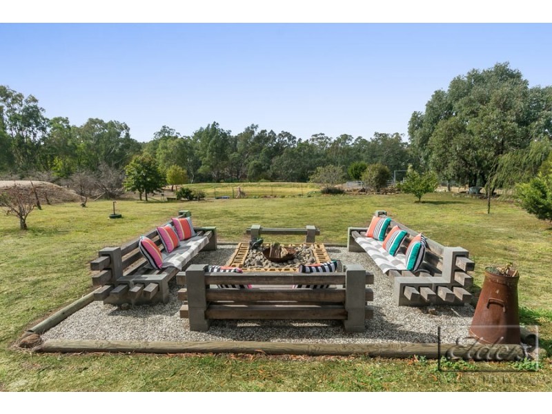 11 William Street, Axedale VIC 3551