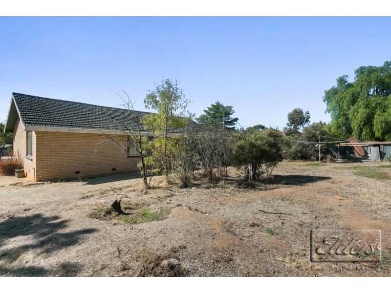 72 Wilson Street, Wedderburn VIC 3518