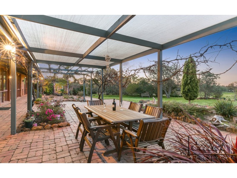 70 Bareena Lane, Lockwood VIC 3551