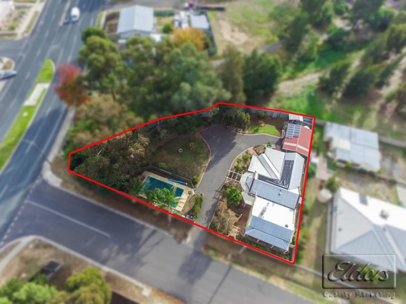 2 William Street, Long Gully VIC 3550