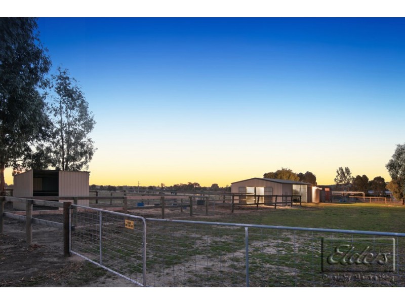108 Sunrise Crescent, Lockwood South VIC 3551