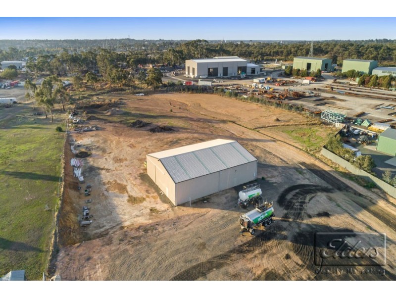 33 HAM STREET, Golden Square VIC 3555