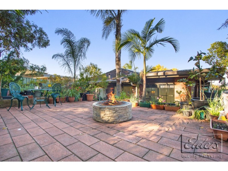 5 Boronia Crescent, Strathdale VIC 3550