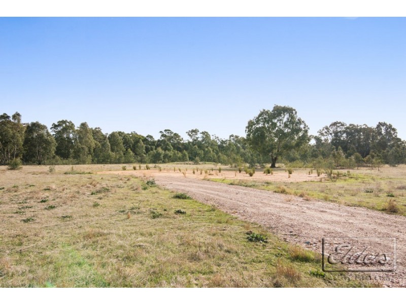 Lot 2 Hawkins Lane, Longlea VIC 3551