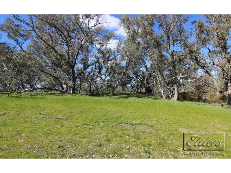 55 Dr Barkers Lane, Harcourt North VIC 3453