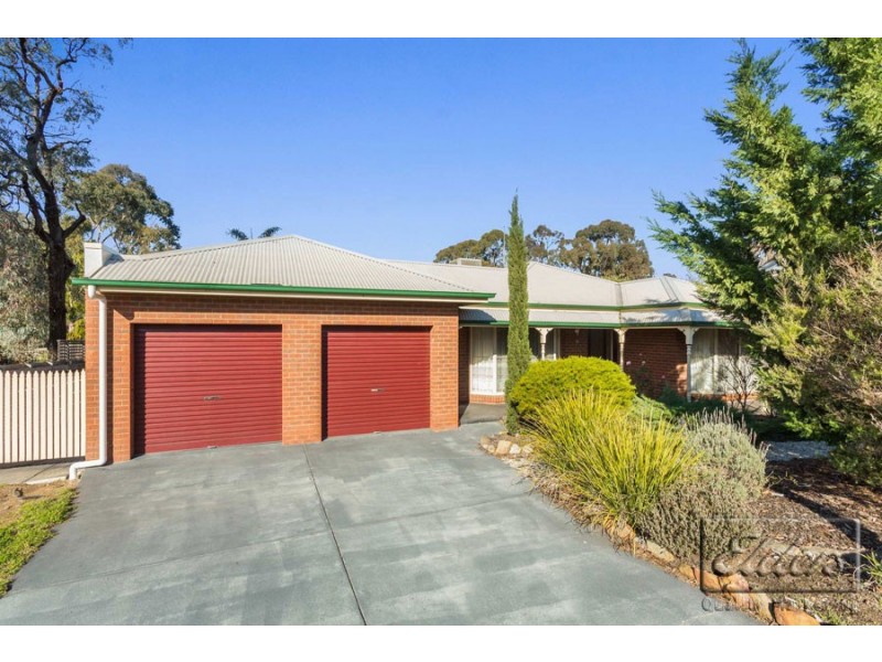 2 Ironbark Court, Kennington VIC 3550