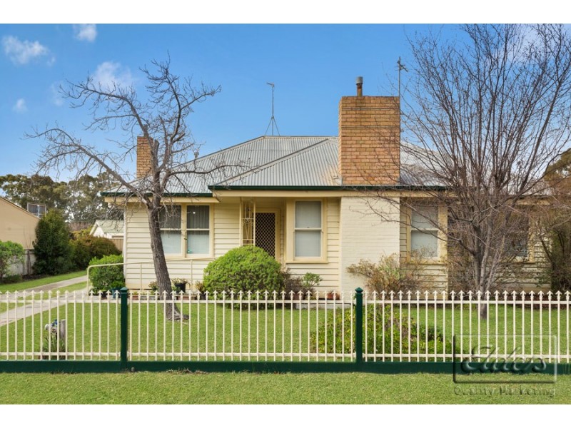 5 Morrison Street, Kangaroo Flat VIC 3555