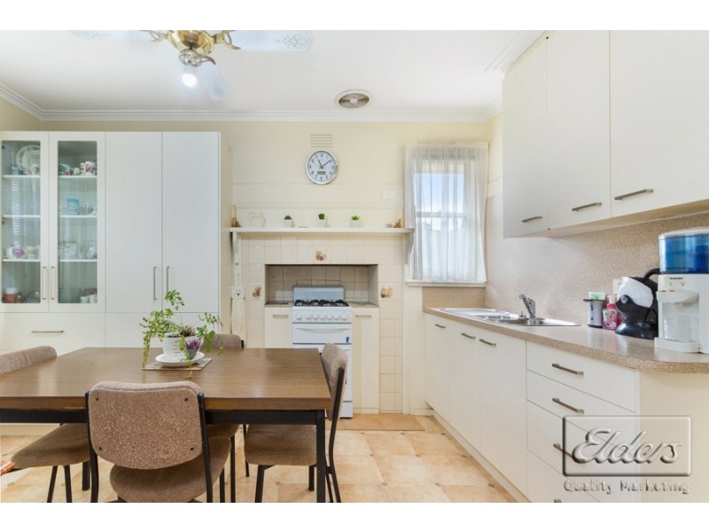 5 Morrison Street, Kangaroo Flat VIC 3555