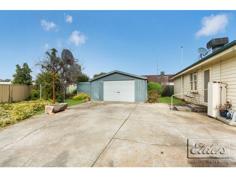 5 Morrison Street, Kangaroo Flat VIC 3555