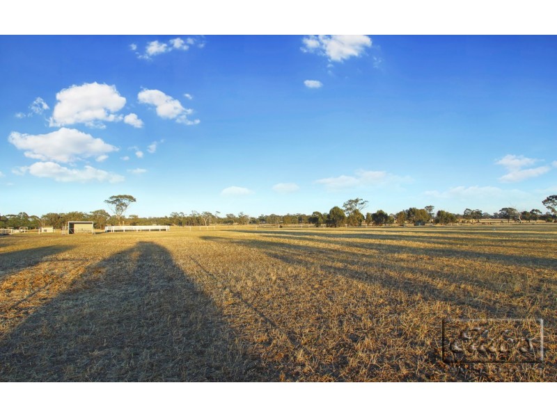 314 Pethericks Road, Goornong VIC 3557