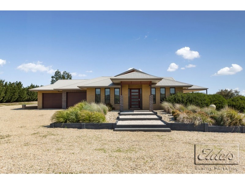 75 Sunrise Crescent, Lockwood South VIC 3551