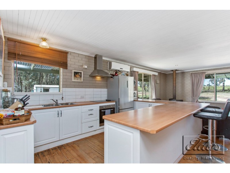 294 Doles Road, Axe Creek VIC 3551