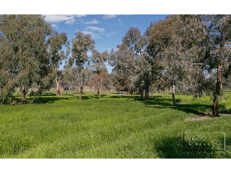 Corner of Dr Barkers Lane and Eagles Road, Harcourt VIC 3453