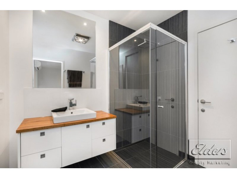 16 Steane Street, Kennington VIC 3550