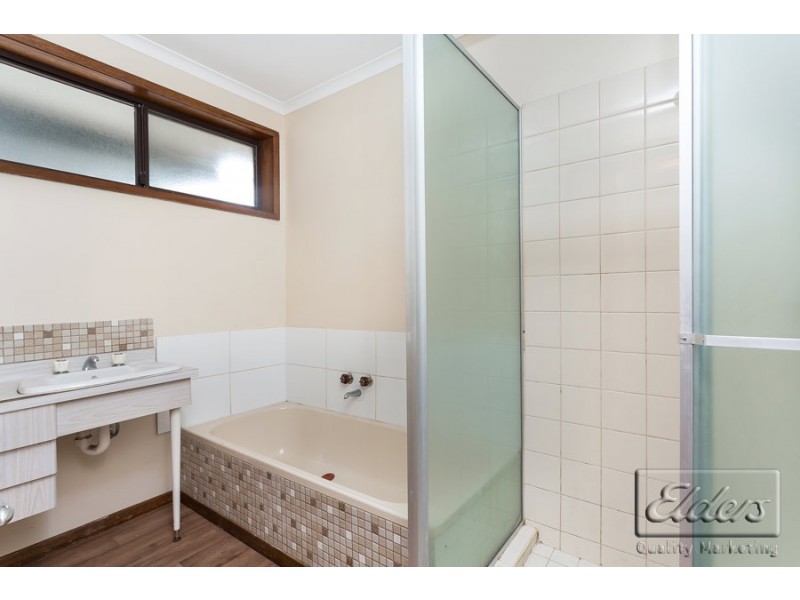 2/146 St Aidans Road, Kennington VIC 3550