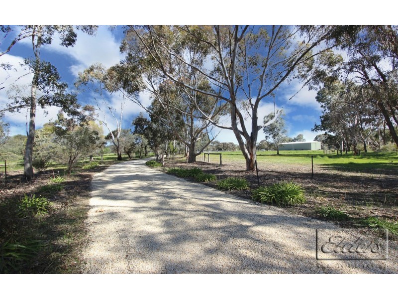 729 Edwards Road, Marong VIC 3515
