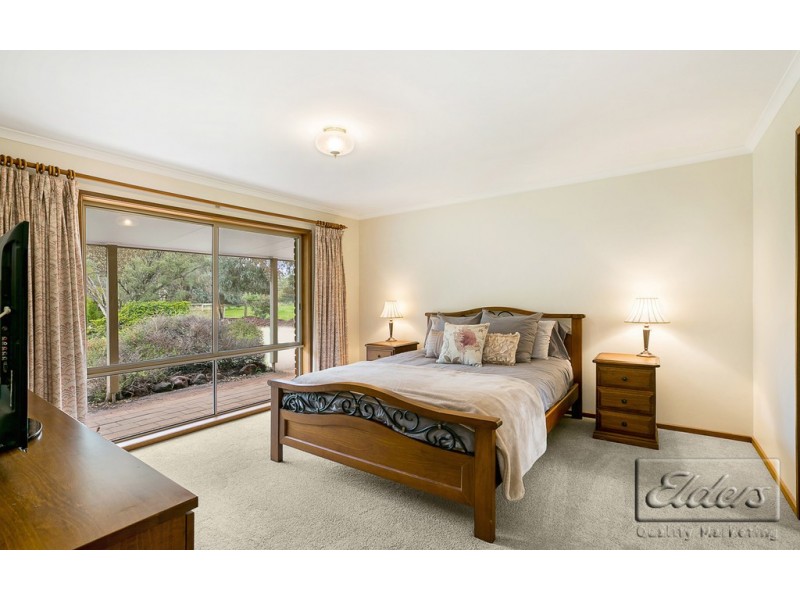 729 Edwards Road, Marong VIC 3515