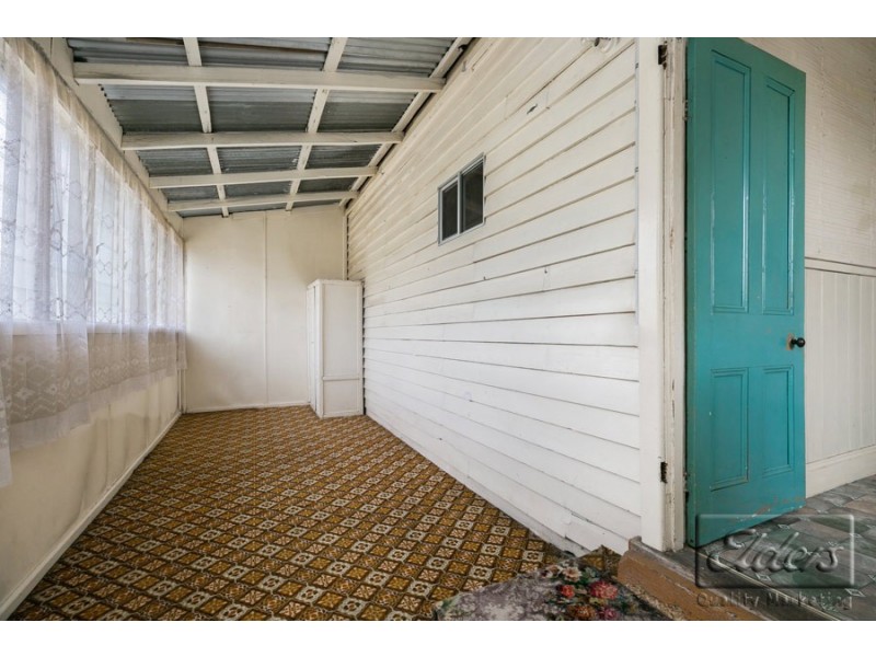 2 Station Street, Kangaroo Flat VIC 3555