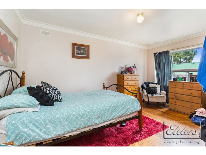 9 and 11 Michelsen Street, North Bendigo VIC 3550