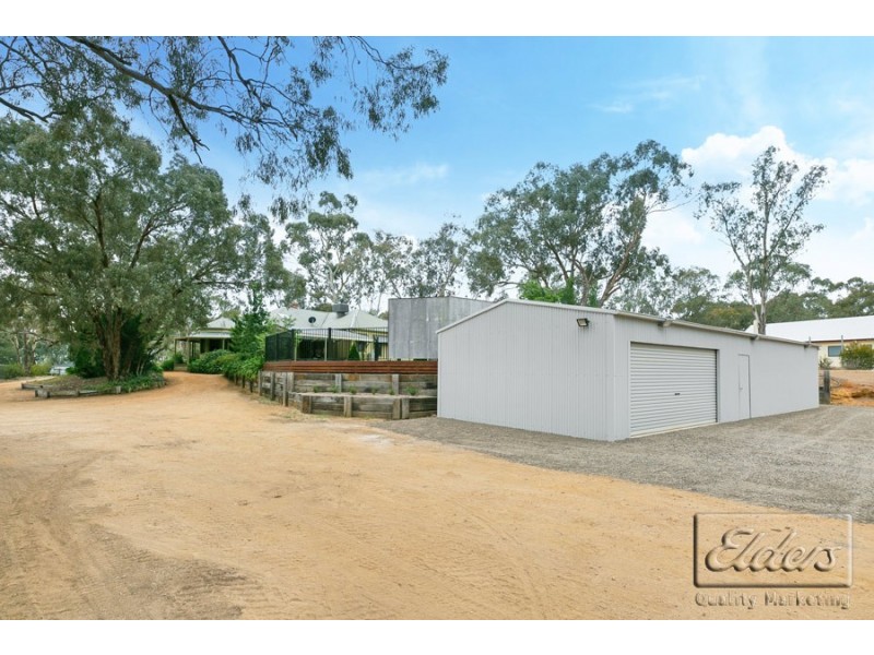 40 McIvor Highway, Axedale VIC 3551