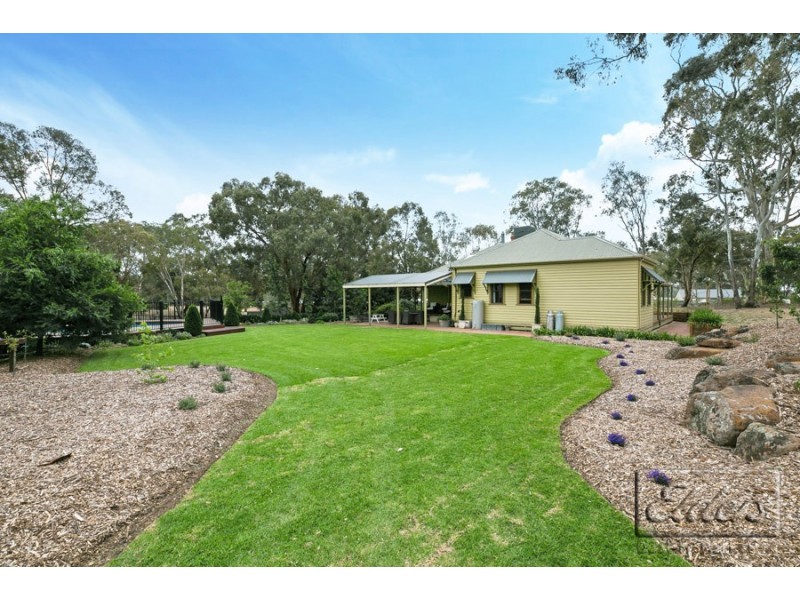 40 McIvor Highway, Axedale VIC 3551
