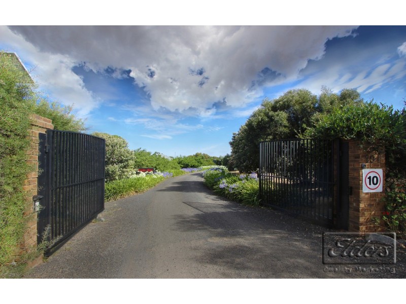 191 Fenton Drive, Harcourt North VIC 3453