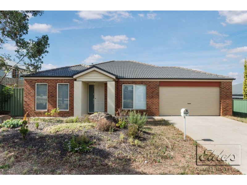 10 Belac Street, Maiden Gully VIC 3551