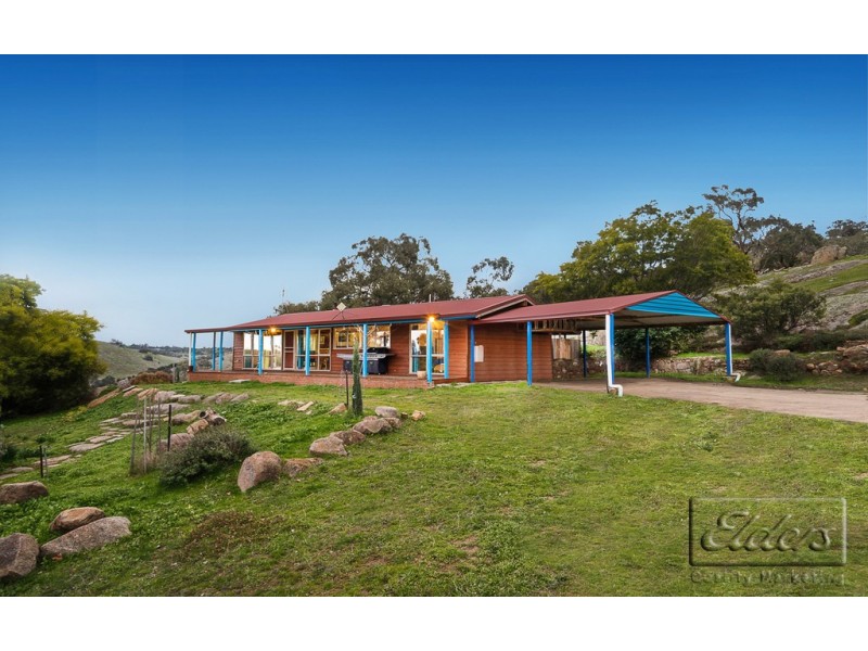 59 Barker Road, Harcourt North VIC 3453