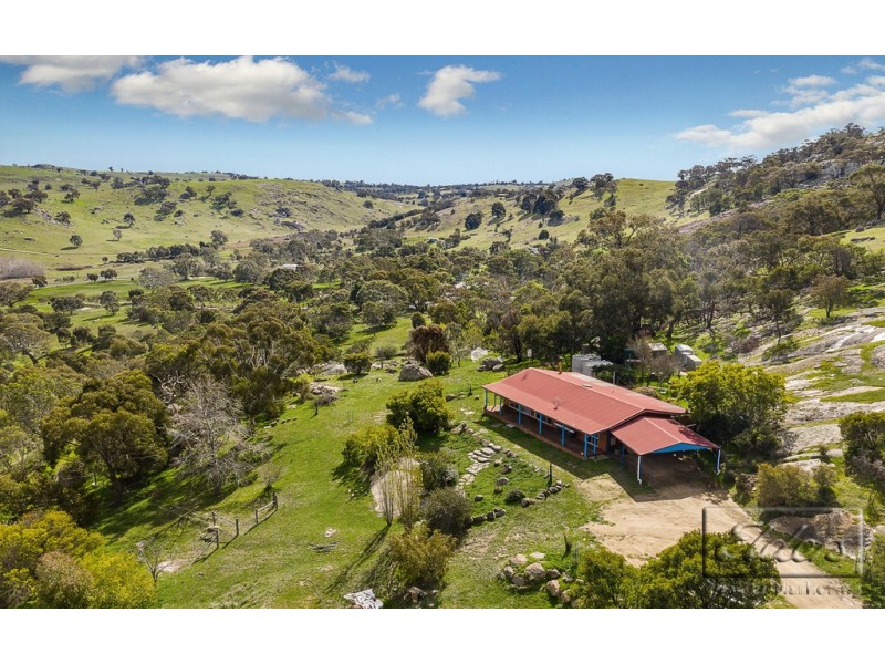 59 Barker Road, Harcourt North VIC 3453