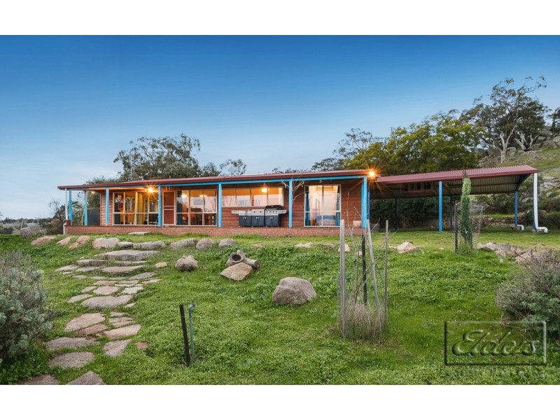 59 Barker Road, Harcourt North VIC 3453