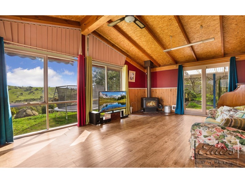 59 Barker Road, Harcourt North VIC 3453