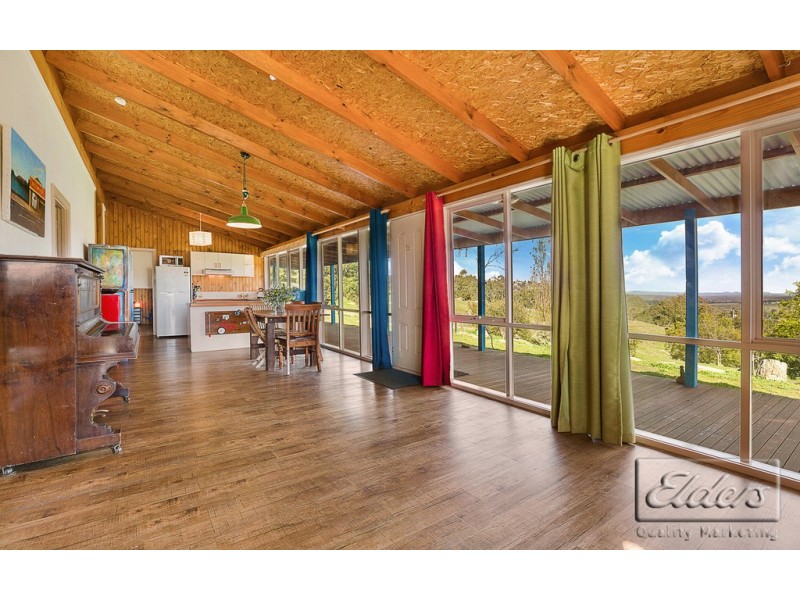 59 Barker Road, Harcourt North VIC 3453