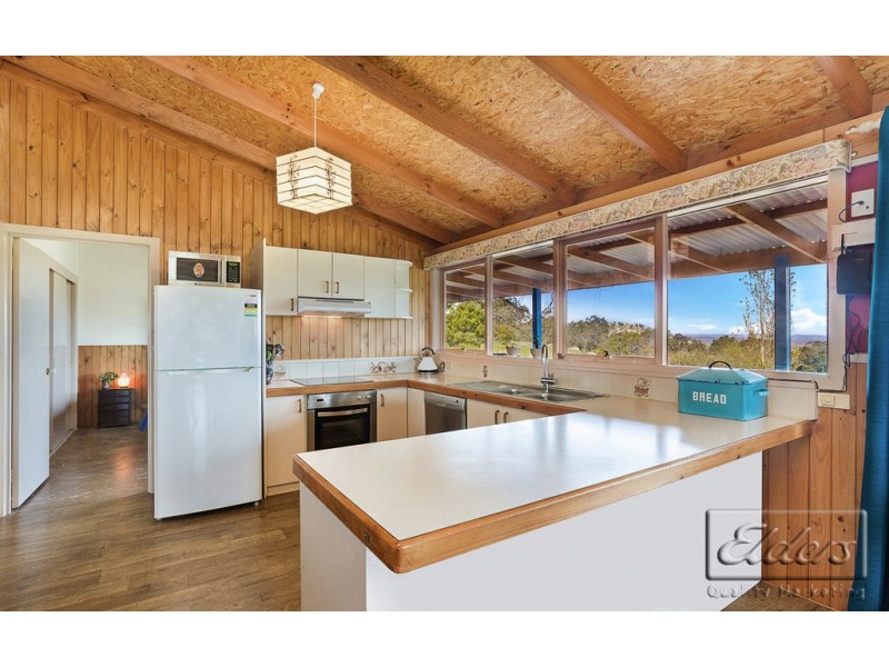 59 Barker Road, Harcourt North VIC 3453