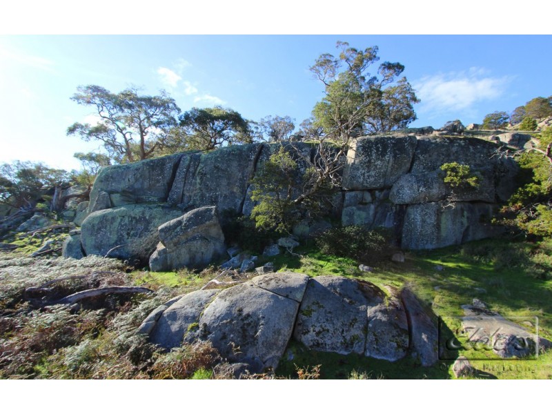 59 Barker Road, Harcourt North VIC 3453