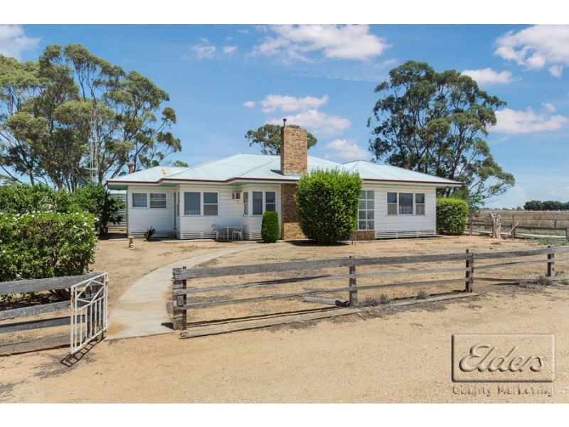 663 Dingee Road, Dingee VIC 3571