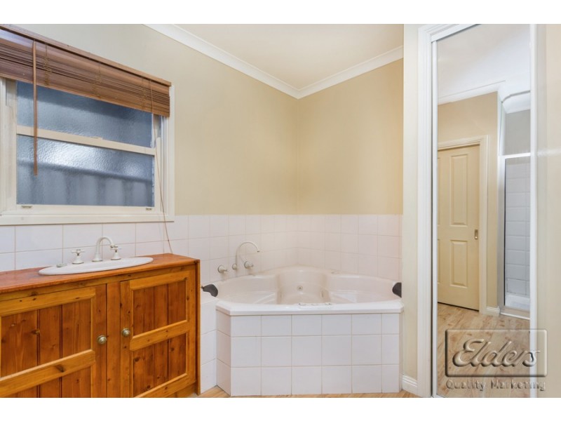 59 Pyke Street, Quarry Hill VIC 3550