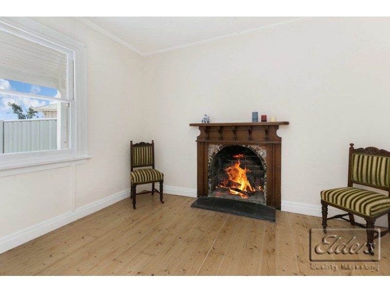 73 Adam Street, Quarry Hill VIC 3550