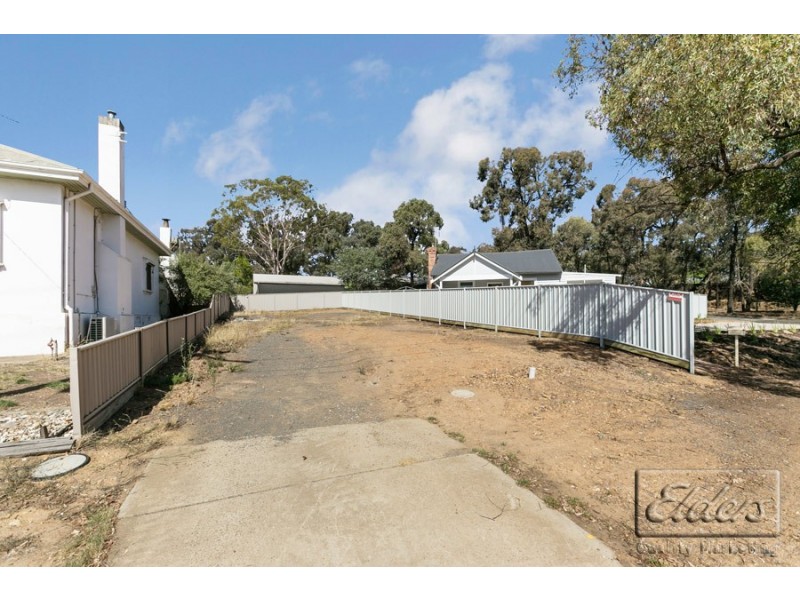 73A Adam Street, Quarry Hill VIC 3550