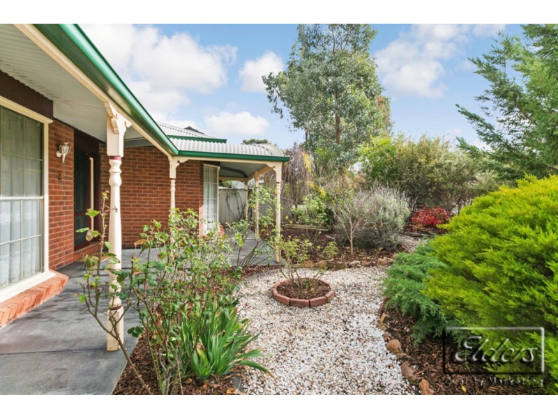 2 Ironbark Court, Kennington VIC 3550